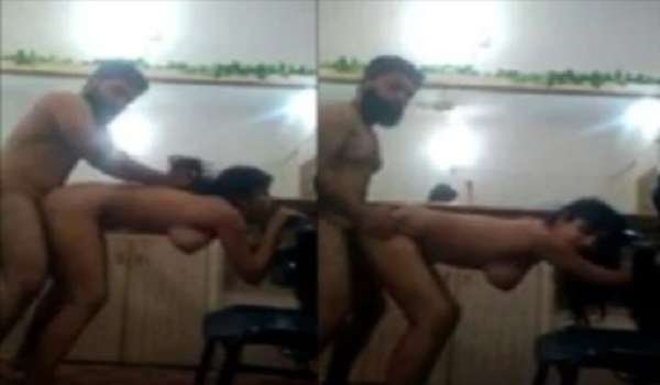 Pakistani Boss Fucked Employee In Office