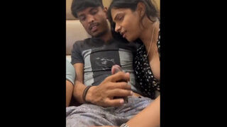 Hot Gf Apne Horny Bf Ko Sabse Best Blowjob Deti Hai